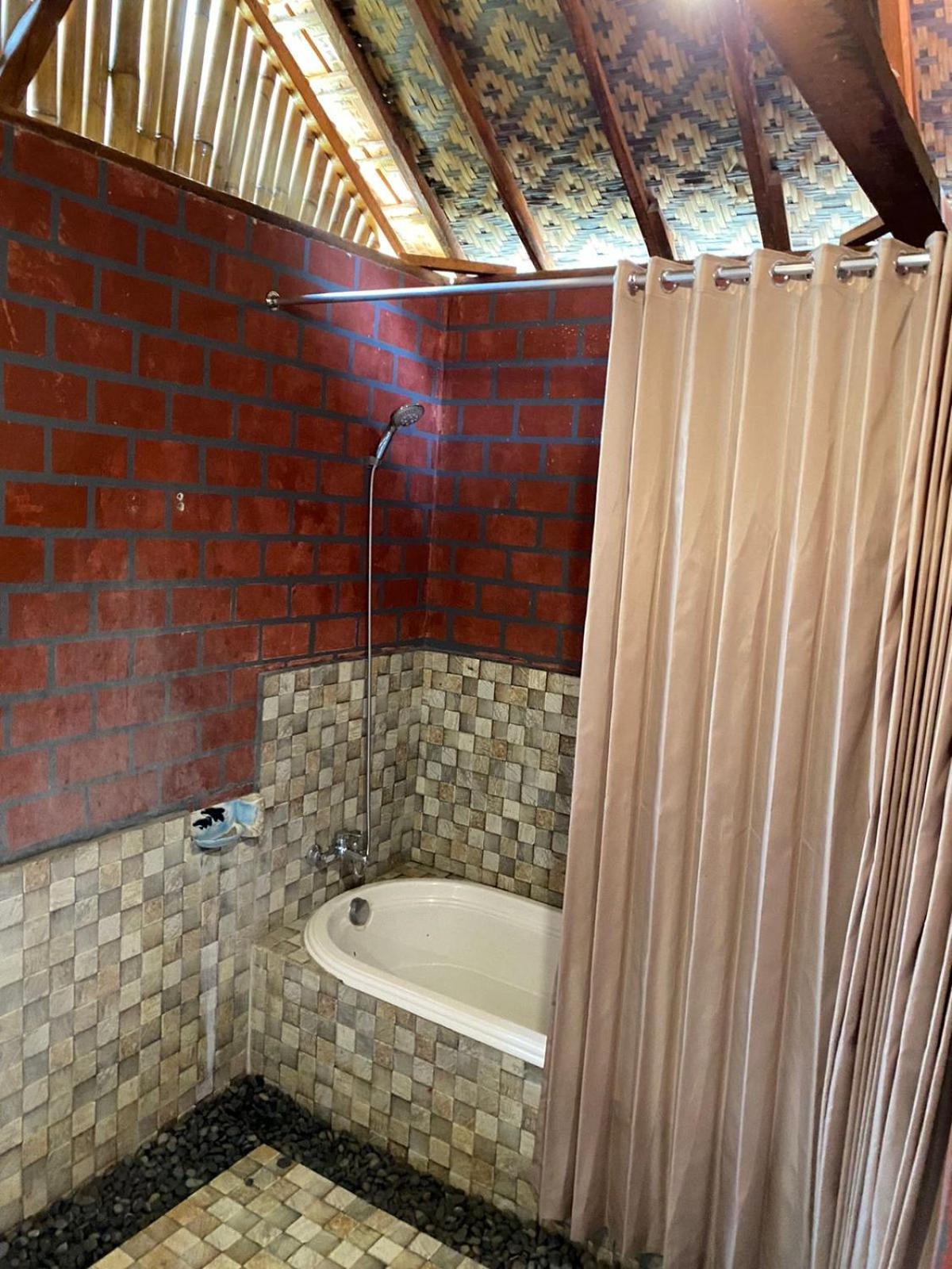Villa Lumbung Ayu Sari & Spa Karangasem  Luaran gambar